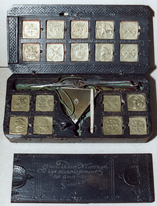 Muntgewichtdoos
              Listingh